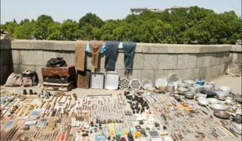 Сухой мост и Блошиный рынок