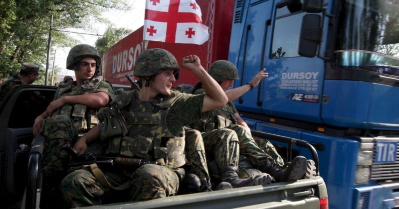 Кто начал грузинскую войну в 2008?