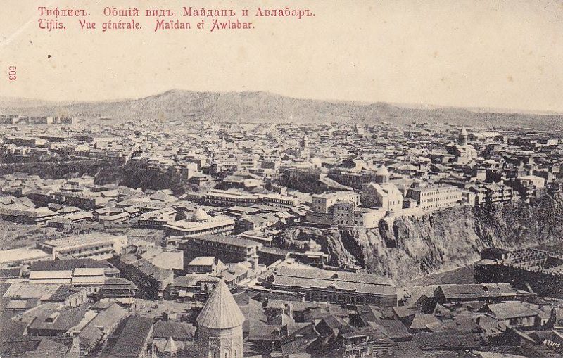 Вид на старый Тифлис со стороны Авлабара