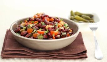 Лобио из красной консервированной фасоли